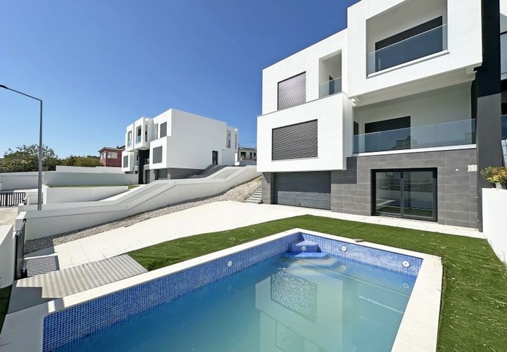 Byhus i Corroios, Setubal, Corroios - € 775.000 | Ref: NC0286 - foto 1