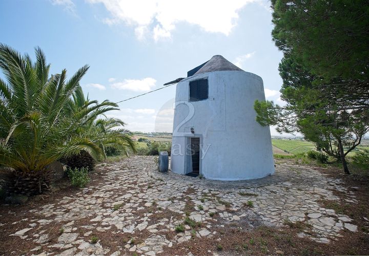 Villa i Alenquer, Lisbon, Alenquer - € 200.000 | Ref: 281511063 - foto 1