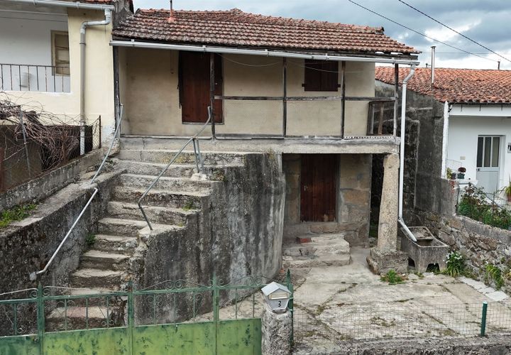 Villa a Vila Real, Vila Real, Vila Real - € 80.000 | Ref: 381591023 - foto 1