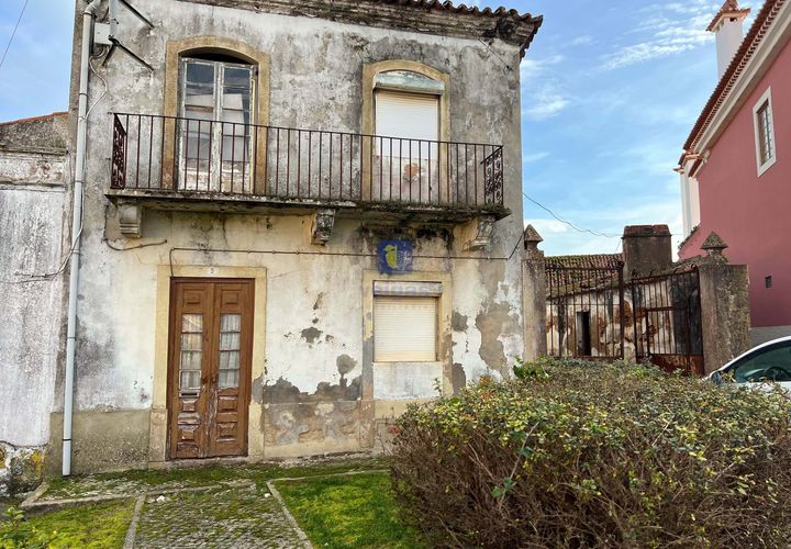 Villa a Alenquer, Lisbon, Alenquer - € 140.000 | Ref: ALVER-216591 - foto 1