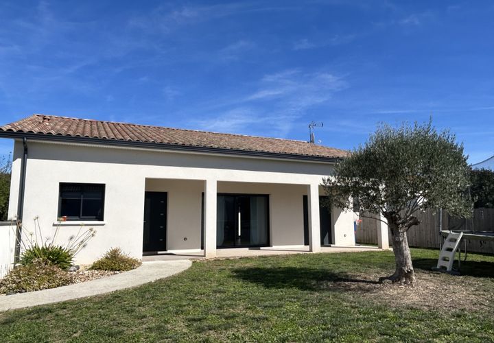 Villa a Sainte-Bazeille, Lot-et-Garonne, Sainte-Bazeille - € 1.100/mes | Ref: 1141 - foto 1