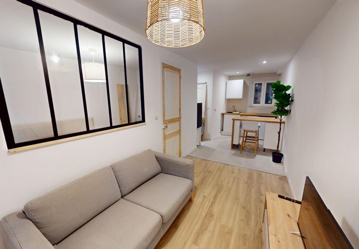 Apartament a Vienne, Isere, Vienne - € 640/mes | Ref: s657 - foto 1