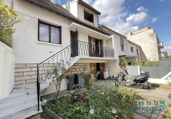 Villa a Le Plessis-Robinson, Hauts-de-Seine, Le Plessis-Robinson - € 560.000 | Ref: VM623-TOITSROBINSON - foto 1
