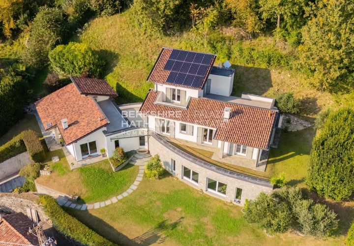 Villa i Cernobbio, Como, Cernobbio - € 2.400.000 | Ref: ILO3351 - foto 1