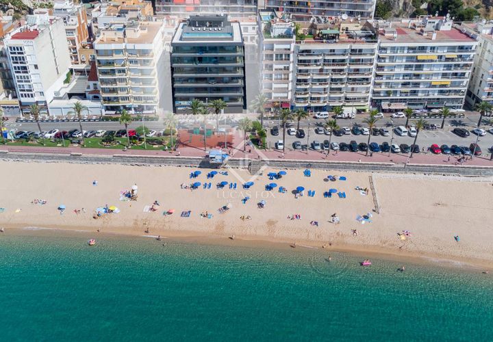 Lejlighed i Lloret De Mar, Gerona, Lloret De Mar - € 850.000 | Ref: CBR22288 - foto 1