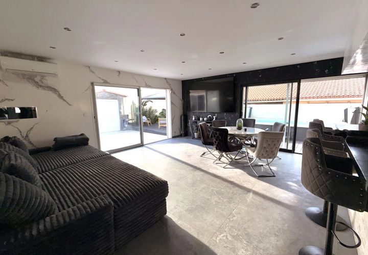 Villa i Vitrolles, Bouches-du-Rhone, Vitrolles - € 655.000 | Ref: 86394658 - foto 1