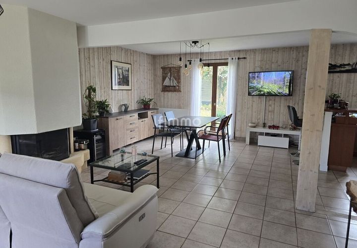 Villa i Couëron, Loire-Atlantique, Couëron - € 430.000 | Ref: fr066291 - foto 1
