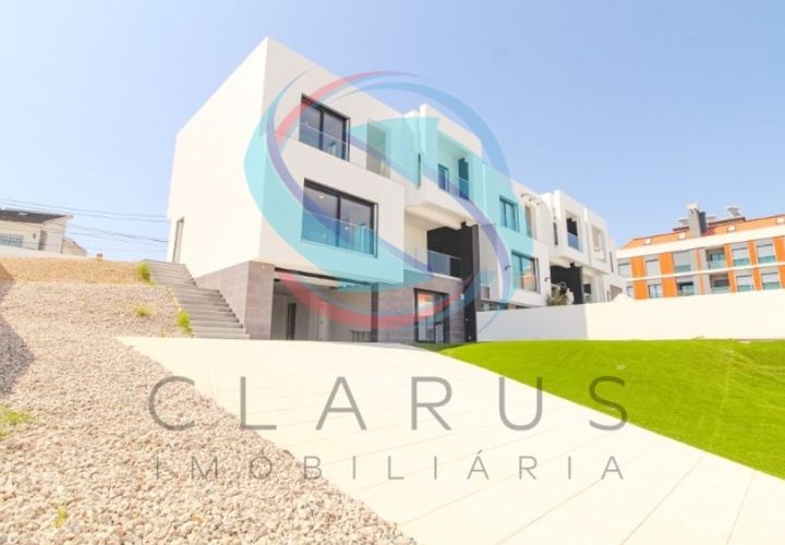 Byhus i Corroios, Setubal, Corroios - € 795.000 | Ref: CLRS23 - foto 1