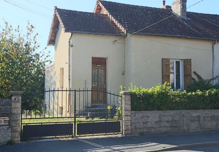 Villa i Autun, Saone-et-Loire, Autun - € 86.000 | Ref: 5900 - foto 1