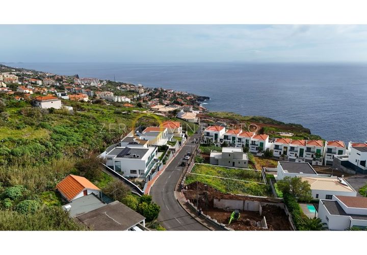 Helårsgrund i Caniço, Madeira, Caniço - € 215.000 | Ref: 028-047 - foto 1