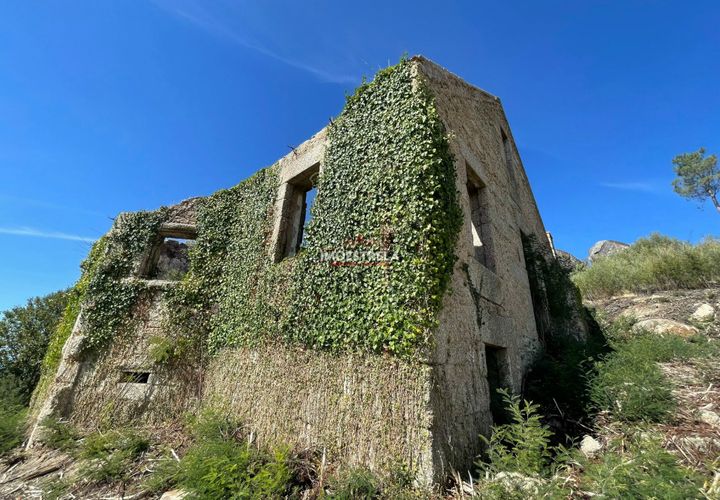 Helårsgrund i Seia, Guarda, Seia - € 150.000 | Ref: 25030 - foto 1