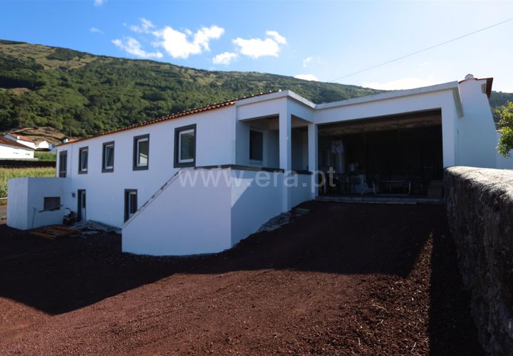 Villa i Sao Roque do Pico, Pico, Sao Roque do Pico - € 287.000 | Ref: 374250190 - foto 1