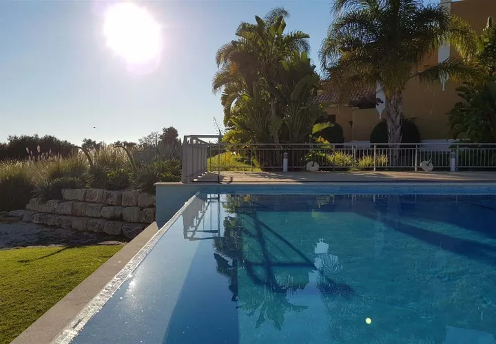 Villa i Carvoeiro, Faro, Carvoeiro - € 95.000 | Ref: 001370 - foto 1