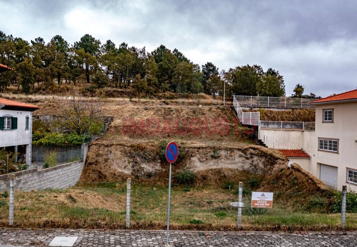Helårsgrund i Guarda, Guarda, Guarda - € 80.000 | Ref: PAR_2343 - foto 1