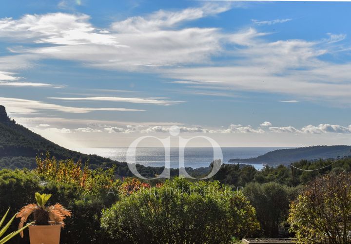 Villa i Cassis, Bouches-du-Rhone, Cassis - € 1.890.000 | Ref: VM-885 - foto 1
