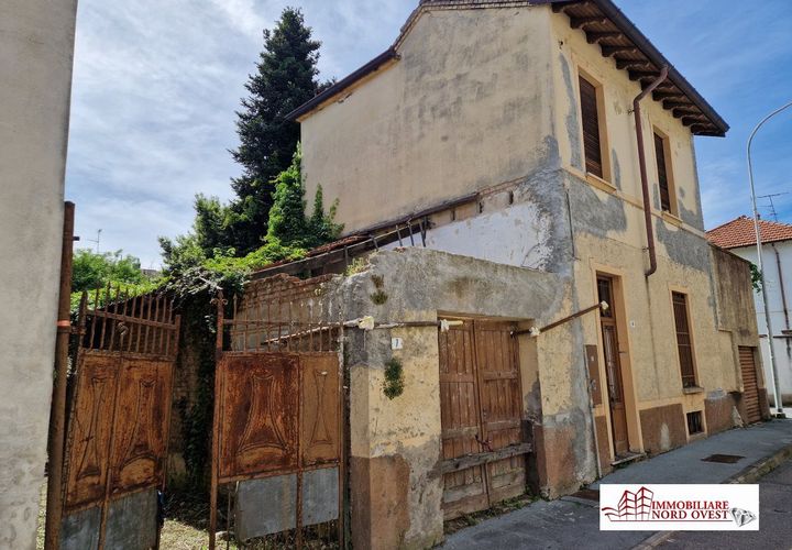 Landejendom i Legnano, Milan, Legnano - € 120.000 | Ref: RUST.LEGNANO - foto 1