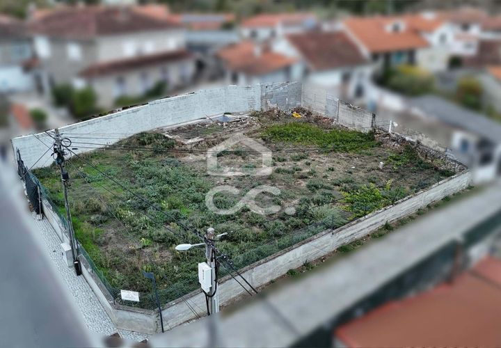 Helårsgrund i Chaves, Vila Real, Chaves - € 105.000 | Ref: 322/T/02382 - foto 1