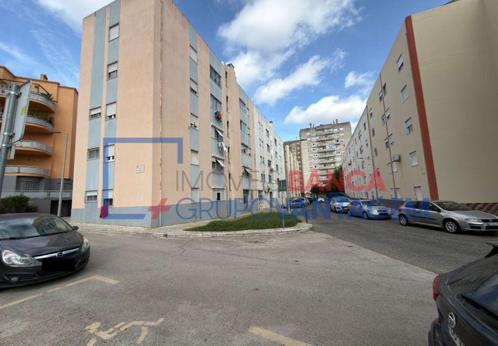 Apartamento en Alenquer, Lisbon, Alenquer - € 299.000 | Ref: A-29735 - photo 1