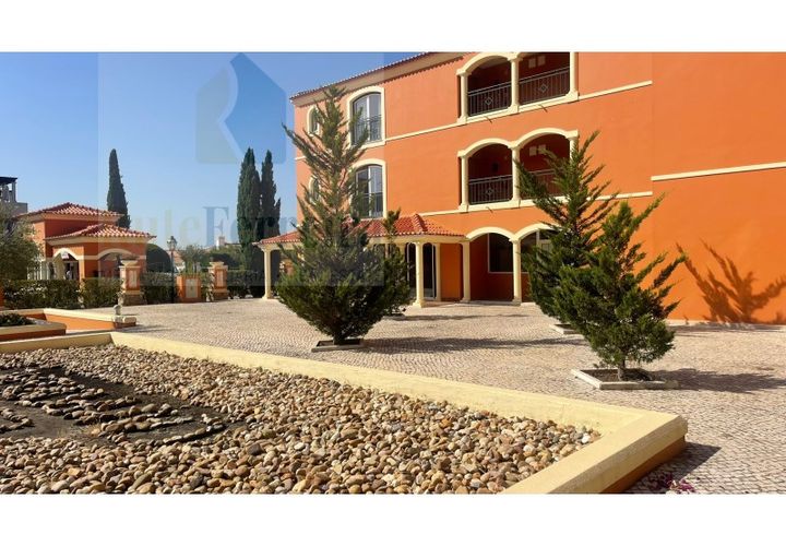 Erhvervsejendom i Torres Vedras, Lisbon, Torres Vedras - € 125.000 | Ref: RF-03-09/2025 - foto 1