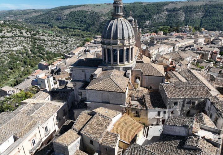 Villa a Ragusa, Ragusa, Ragusa - € 130.000 | Ref: L 2142 - foto 1