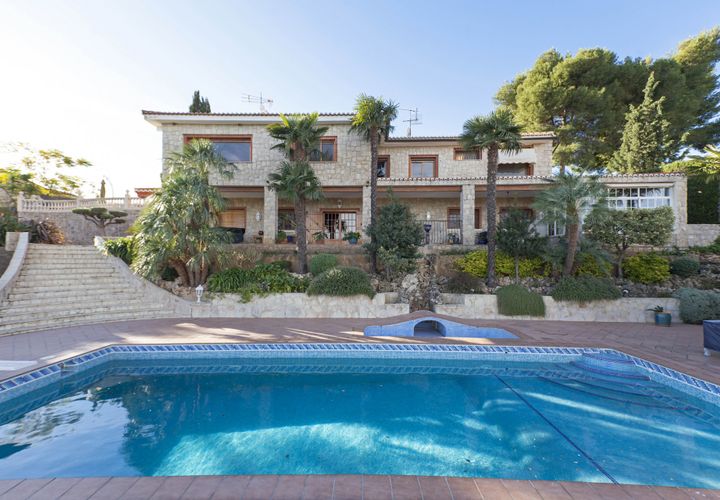 Villa i Chiva, Valencia, Chiva - € 790.000 | Ref: V409 - foto 1