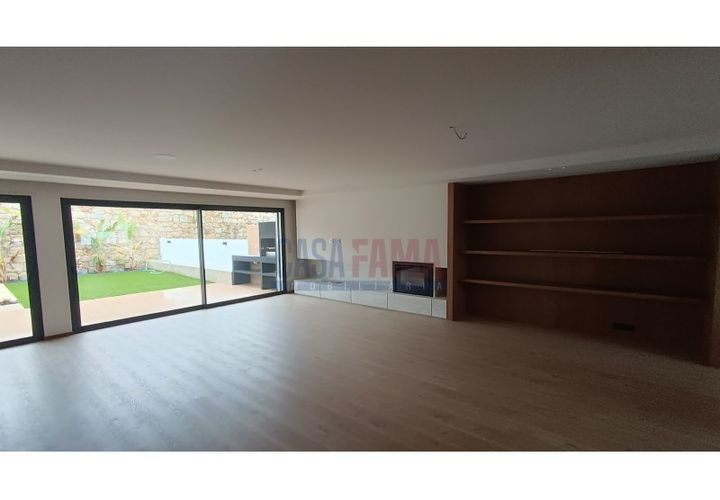 Villa i Braga, Braga, Braga - € 395.000 | Ref: CFB-395-97 - foto 1