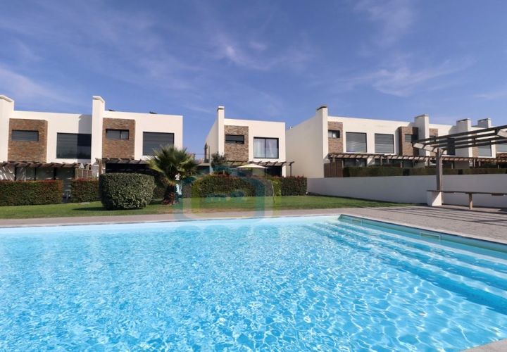 Villa i A dos Cunhados e Maceira, Lisbon, A dos Cunhados e Maceira - € 585.000 | Ref: CAS_226 - foto 1