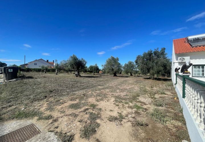 Helårsgrund i Tomar, Santarem, Tomar - € 35.000 | Ref: SF-SAFTI:007358 - foto 1