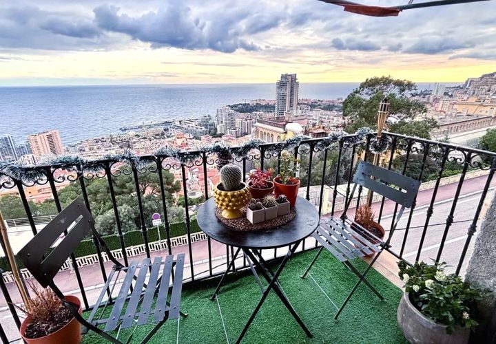 Lejlighed i Beausoleil, Alpes-Maritimes, Beausoleil - € 334.000 | Ref: 86392224 - foto 1