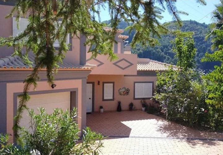 Villa i Resende, Viseu, Resende - € 650.000 | Ref: 72/2020 - foto 1