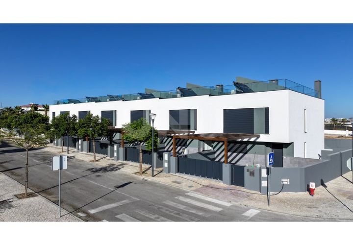 Rækkehus i Montenegro, Faro, Montenegro - € 1.050.000 | Ref: UNU.I.1722.20554 - foto 1