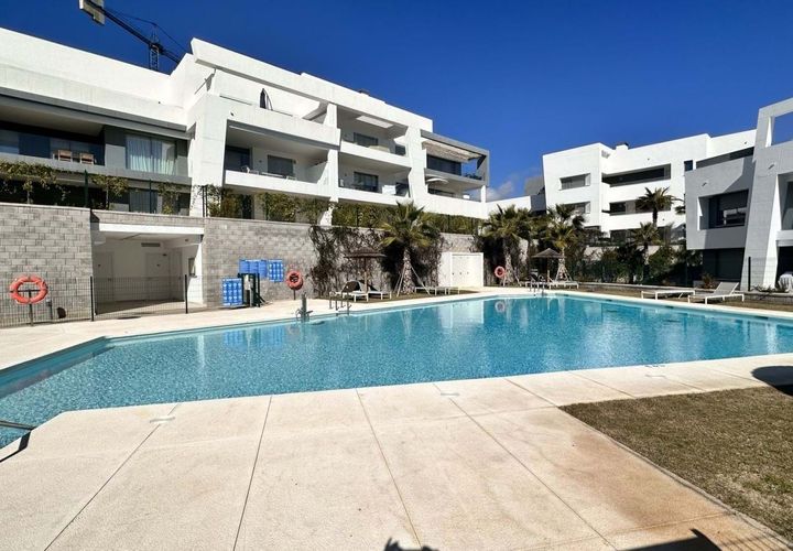 Leilighet i Estepona, Malaga, Estepona - € 420 000 | Ref: R5119318 - foto 1
