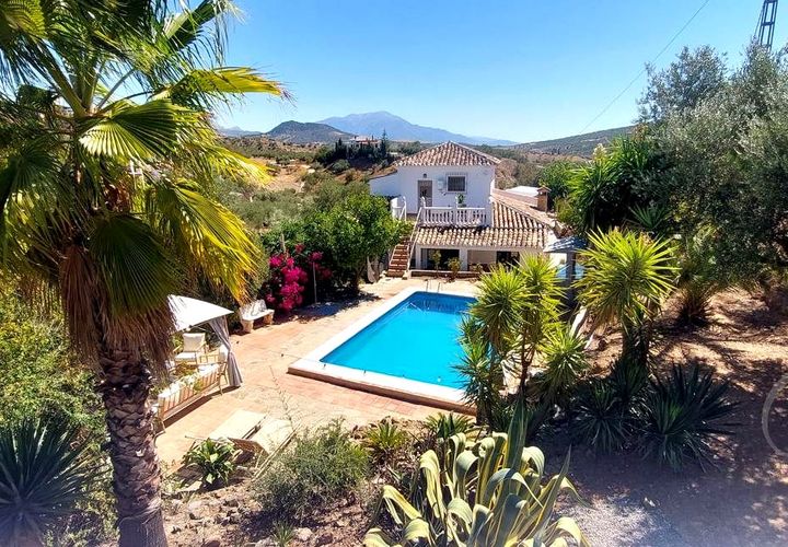 Villa a Riogordo, Malaga, Riogordo - € 360.000 | Ref: XL4631 - foto 1