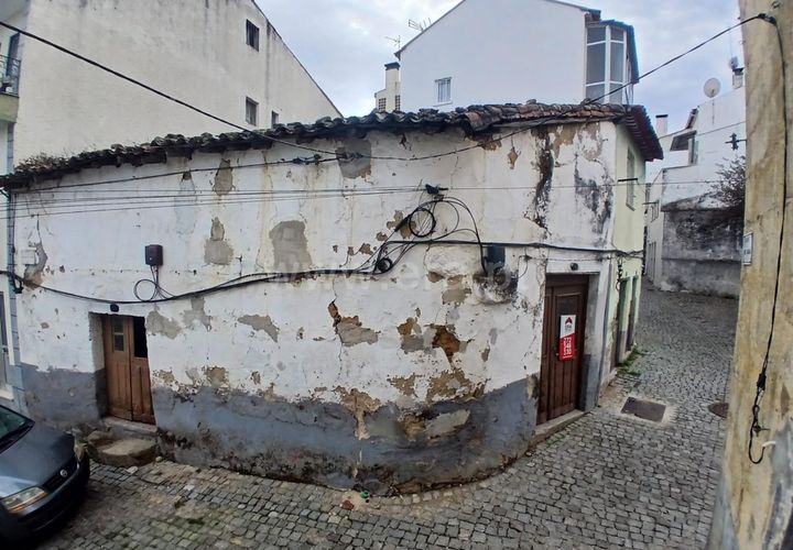 Villa i Fundao, Castelo Branco, Fundao - € 85.000 | Ref: 102250207 - foto 1