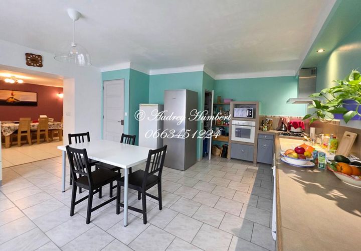 Villa a Sainte-Tulle, Alpes-de-Haute-Provence, Sainte-Tulle - € 250.000 | Ref: 426767HUM - foto 1