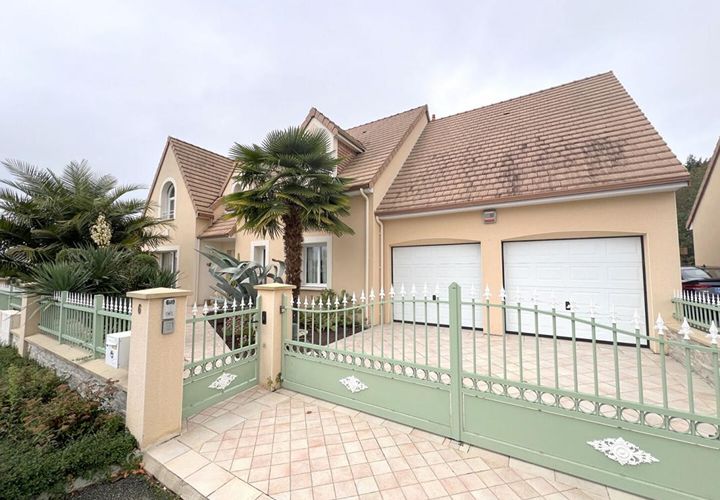 Villa i Mulsanne, Sarthe, Mulsanne - € 369.200 | Ref: 426480GUM - foto 1