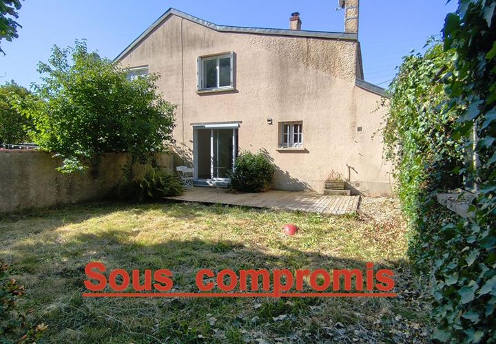Villa a Nantes, Loire-Atlantique, Nantes - € 249.600 | Ref: A425672MRO - foto 1
