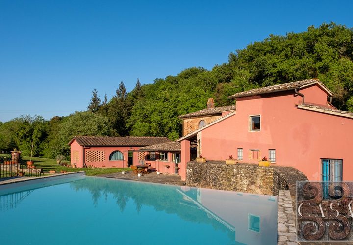 Villa i Bucine, Arezzo, Bucine - € 950.000 | Ref: v61696-x - foto 1