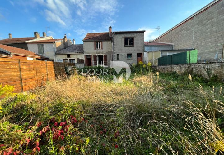 Villa i Bourbonne-les-Bains, Haute-Marne, Bourbonne-les-Bains - € 46.000 | Ref: 8731 - foto 1