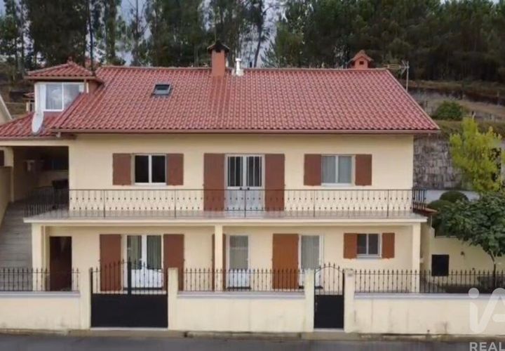 Byhus i Arcos de Valdevez, Viana do Castelo, Arcos de Valdevez - € 298.000 | Ref: 740571 - foto 1