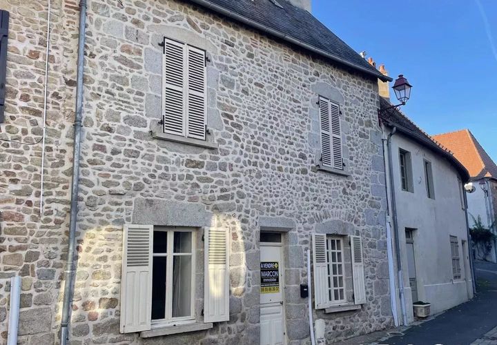 Villa a Auzances, Creuse, Auzances - € 55.000 | Ref: 89151 - foto 1