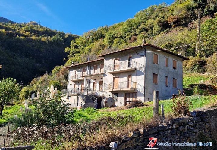 Villa a Capo di Ponte, Brescia, Capo di Ponte - € 350.000 | Ref: IMM.113 - foto 1