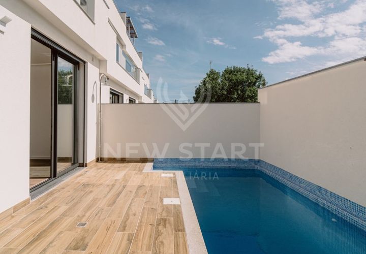Villa i Moncarapacho, Faro, Moncarapacho - € 680.000 | Ref: 250022 - foto 1