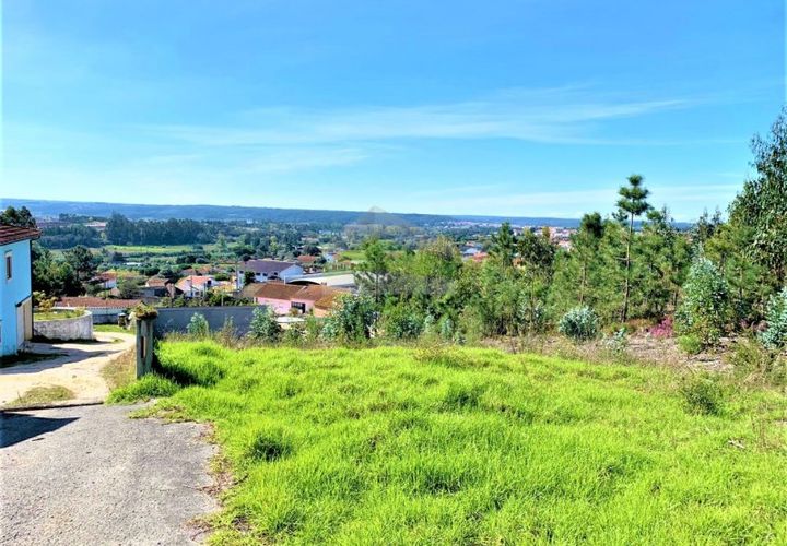 Helårsgrund i Leiria, Leiria, Leiria - € 110.000 | Ref: 718 - foto 1