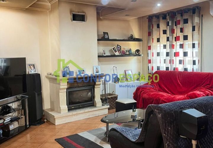 Villa i Covilha, Castelo Branco, Covilha - € 265.000 | Ref: 25098 - foto 1
