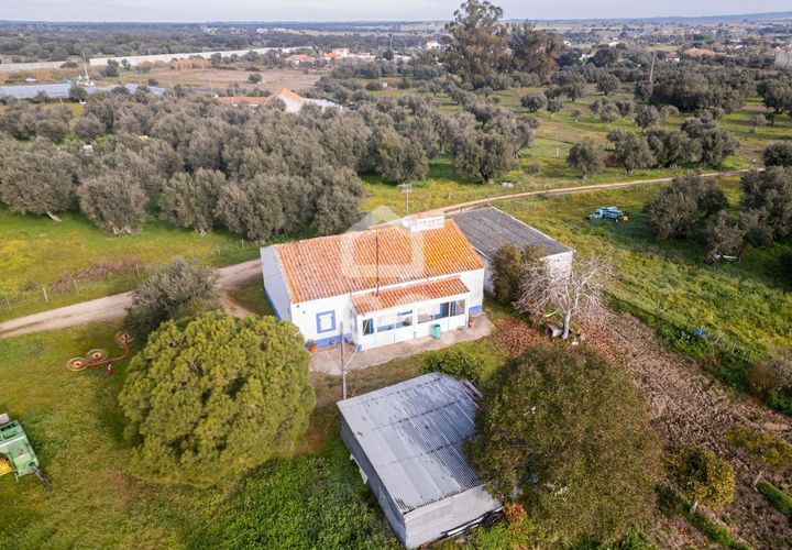 Gårdshus i Evora, Evora, Evora - € 430 000 | Ref: 318/Q/03710 - foto 1