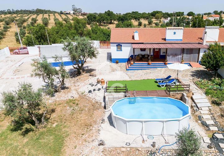 Farm hus i Estremoz, Evora, Estremoz - € 330.000 | Ref: 318/Q/03716 - foto 1