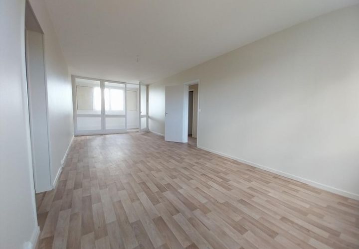 Apartament a Langres, Haute-Marne, Langres - € 423/mes | Ref: 02695000110000400009 - foto 1