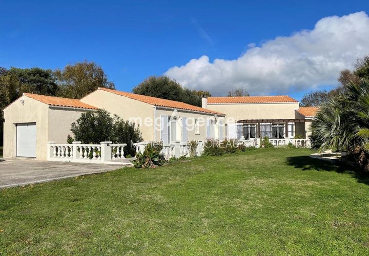 Villa a Saint-Pierre-d'Oleron, Charente-Maritime, Saint-Pierre-d'Oleron - € 770.000 | Ref: 194441 - foto 1