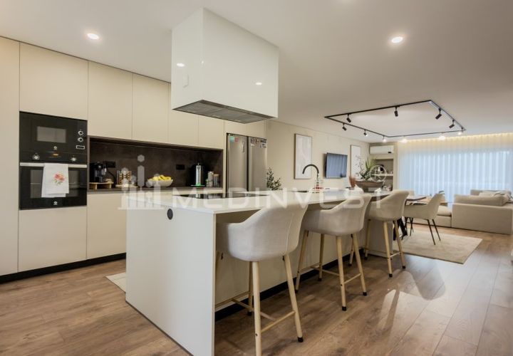 Villa i Guimaraes, Braga, Guimaraes - € 425.000 | Ref: CAS_279_008 - foto 1